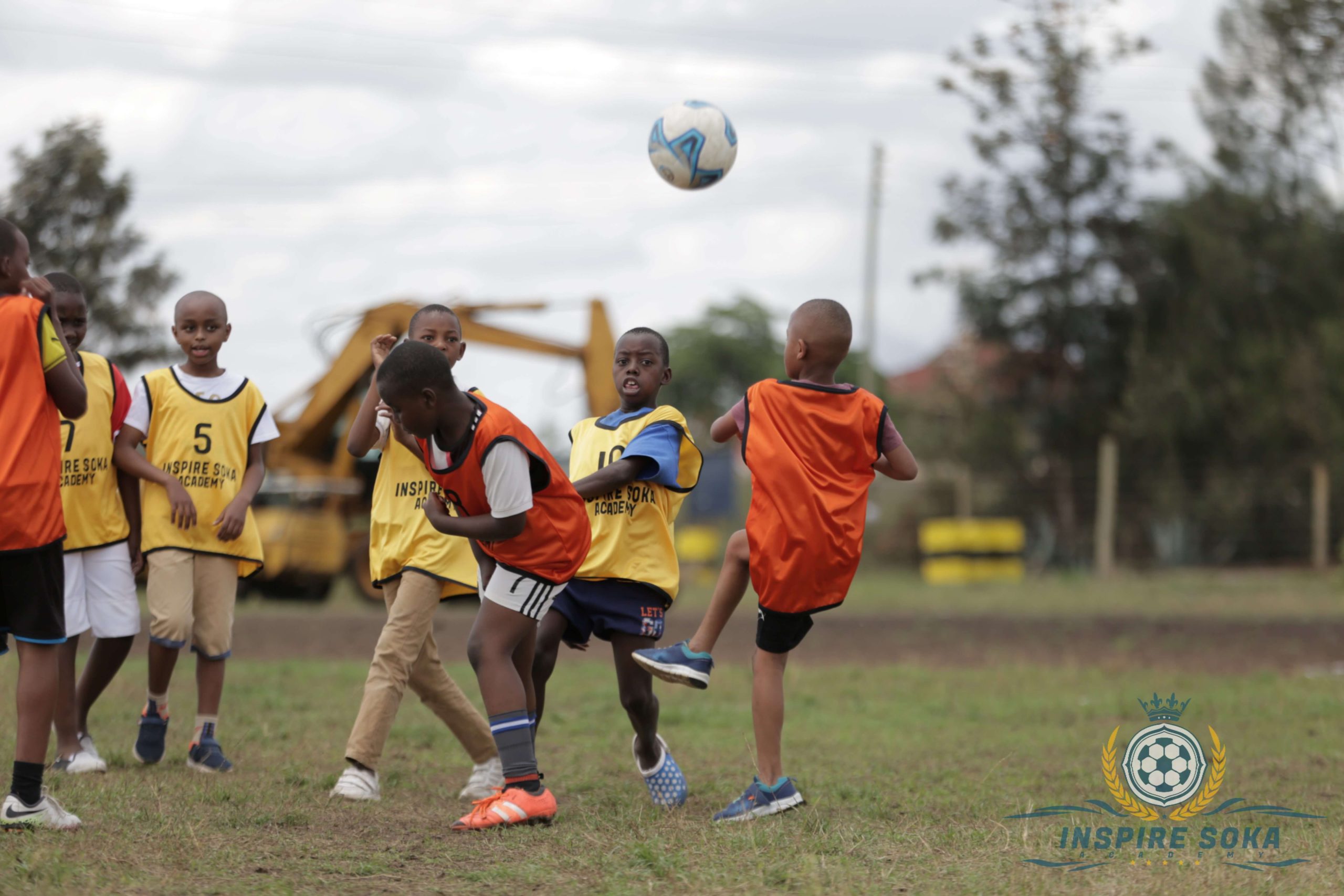 5 ESSENTIAL SKILLS EVERY YOUNG FOOTBALLER SHOULD MASTER